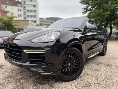 Gebraucht Porsche Cayenne Chrono 441 PS (324 kW) 2016 Schwarz SUV