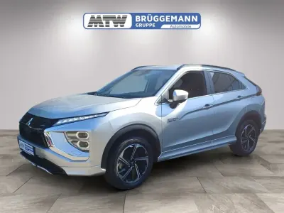Gebraucht Mitsubishi Eclipse Cross Select 188 PS (138 kW) 2022 M) (silber SUV