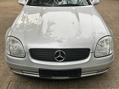 Gebraucht Mercedes SLK200 130 PS (95 kW) 1997 Silber Cabrio