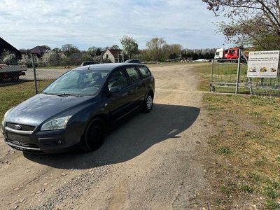 Second-hand Ford Focus Fun X 101 CP (74 kW) 2006 Berlinǎ