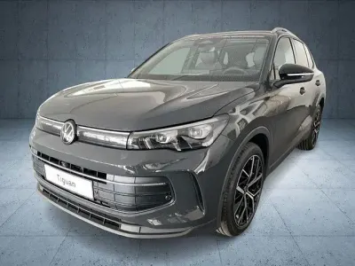 Gebraucht VW Tiguan Goal 150 PS (110 kW) 2025 Grau SUV