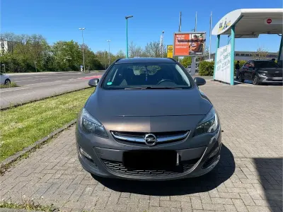 Gebraucht Opel Astra Eco 110 PS (80 kW) 2016 Grau Kombi
