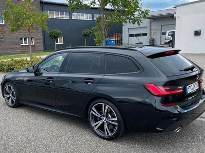 BMW 330e