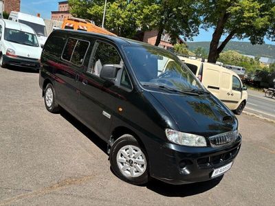 Hyundai H-1