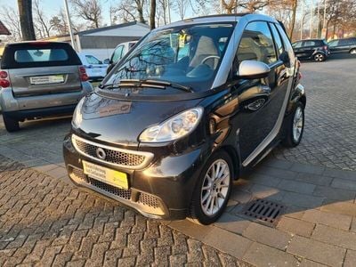 Schwarz Gebraucht 2012 Smart ForTwo Cabrio Passion Cabrio | 8.290 € (Fairer Preis)