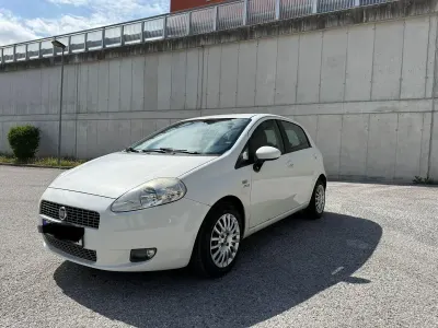 Brugt Fiat Punto 77 HK (56 kW) 2009 Hvid Hatchback