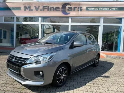 Gebraucht Mitsubishi Space Star Spirit 71 PS (52 kW) 2021 Grau Kleinwagen