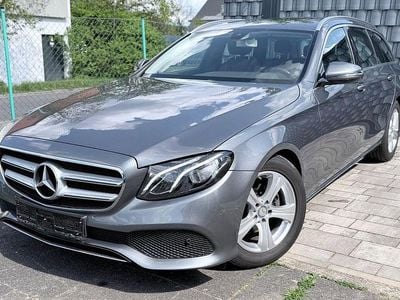 Usata Mercedes E220 194 CV (142 kW) 2016 Grigio Berlina