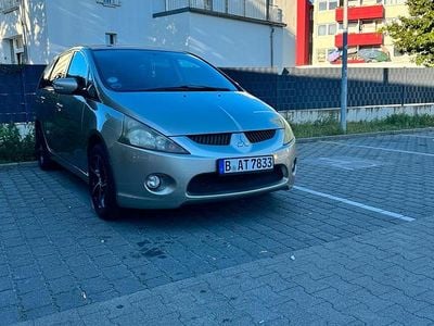 Mitsubishi Grandis