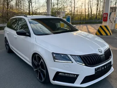 Gebraucht Skoda Octavia RS 184 PS (135 kW) 2017 Weiß Kombi