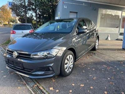 Uranograu Gebraucht 2019 VW Polo Trendline Kleinwagen | 11.499 € (Fairer Preis)