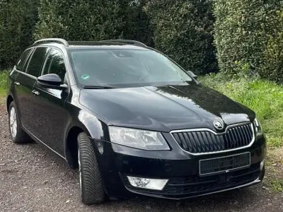 Gebraucht Skoda Octavia Style 150 PS (110 kW) 2015 Schwarz Kombi
