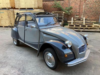 Grau Gebraucht 1986 Citroën 2CV Charleston Limousine | 10.900 €