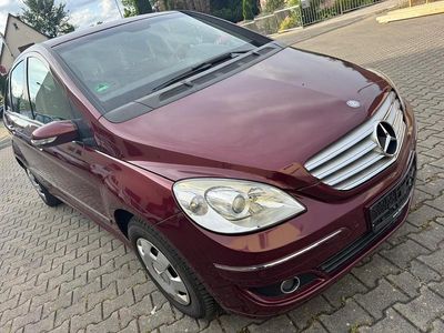 Mercedes B150