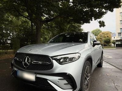 Usata Mercedes GLC220 AMG 197 CV (144 kW) 2023 Argento SUV