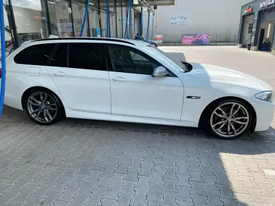 Gebraucht BMW 520 M Sport 184 PS (135 kW) 2011 Weiß Kombi