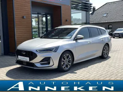 Gebraucht Ford Focus ST-Line X 116 PS (85 kW) 2025 Silber Limousine