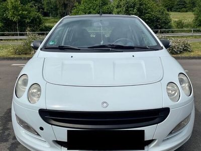 gebraucht Smart ForFour 1.3 - 95 PS - weiß