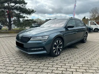 Gebraucht Skoda Superb SportLine 200 PS (147 kW) 2021 Grau Kombi