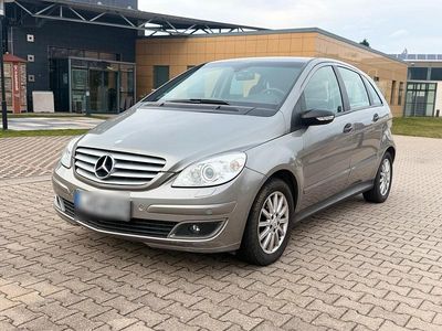 Gebraucht Mercedes B200 136 PS (100 kW) 2007 Grau Van / Kleinbus