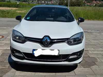 Gebraucht Renault Mégane Cabriolet GT 132 PS (97 kW) 2015 Weiß Cabrio