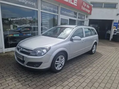 Gebraucht Opel Astra 105 PS (77 kW) 2005 Silber Kombi