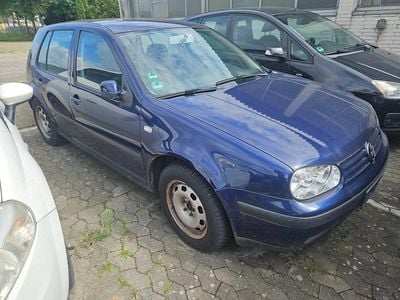 VW Golf IV