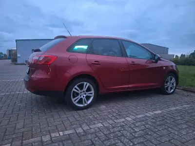 Gebraucht Seat Ibiza ST 105 PS (77 kW) 2011 Rot Kombi