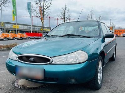 Usata Ford Mondeo 115 CV (84 kW) 1999 Verde Berlina