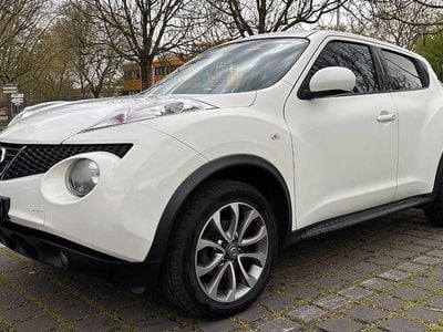 Usata Nissan Juke Tekna 110 CV (80 kW) 2013 Bianco SUV