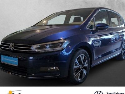 Blau Gebraucht 2024 VW Touran Highline Van / Kleinbus | 38.780 € (Teuer)