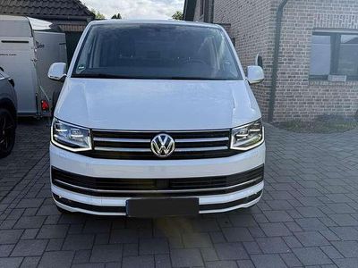 Second-hand VW T6 150 CP (110 kW) 2018 Alb Van