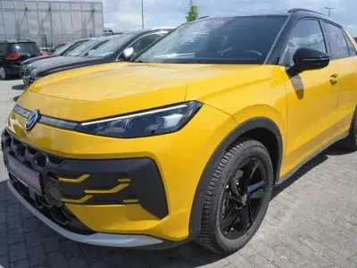 Gebraucht VW T-Roc Cabriolet Style 150 PS (110 kW) 2026 Canary yellow SUV