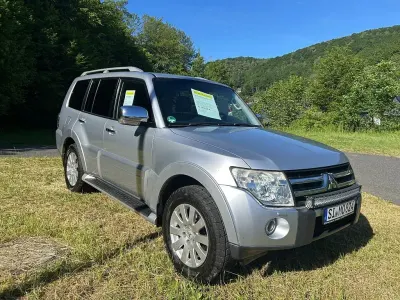 Gebraucht Mitsubishi Pajero Instyle 170 PS (125 kW) 2008 Silber SUV