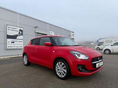 Usado Suzuki Swift 90 HP (66 kW) 2023 Vermelho Sedan