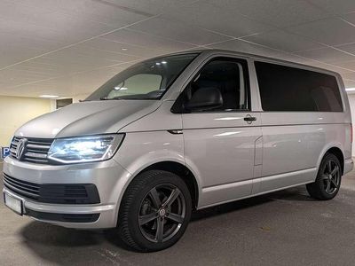 Gebraucht VW Multivan 150 PS (110 kW) 2016 Silber Van