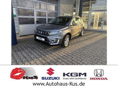 Gebraucht Suzuki Vitara Comfort+ 102 PS (75 kW) 2022 Grau SUV