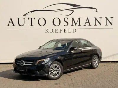 Gebraucht Mercedes C200 160 PS (117 kW) 2020 Obsidianschwarz  metalliclack Limousine