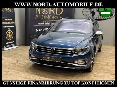 Gebraucht VW Passat Alltrack 200 PS (147 kW) 2022 Aquamarinblau metallic (metallic) Kombi