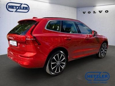 Gebraucht Volvo XC60 Core 197 PS (144 kW) 2023 Fusion red / metallic SUV