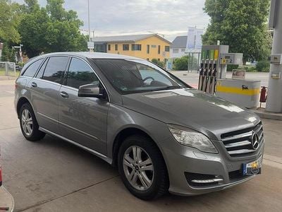 Mercedes R350