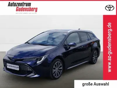 Gebraucht Toyota Corolla Team 184 PS (135 kW) 2022 Blau Kombi