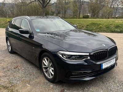 Gebraucht BMW 530 Luxury Line 265 PS (194 kW) 2018 Blau Limousine
