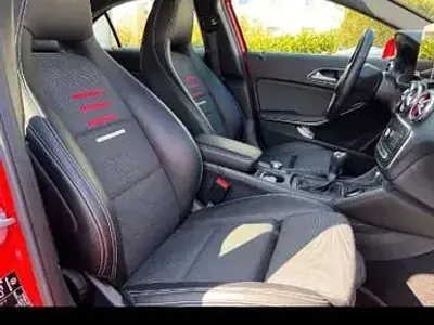Gebraucht Mercedes A160 AMG 102 PS (75 kW) 2018 Rot Limousine