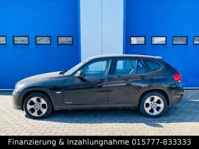 Begagnad BMW X1 Sport Line 150 HK (110 kW) 2011 Svart SUV