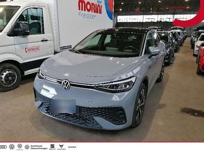 Gebraucht VW ID.5 Pro Performance 150 kW (204 PS) 2023 Mondsteingrau schwarz SUV