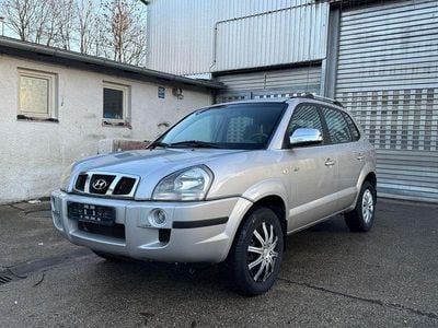 Usado Hyundai Tucson GLS 141 HP (103 kW) 2005 Prateado SUV