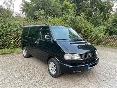 Gebraucht VW T4 102 PS (75 kW) 2002 Schwarz Van