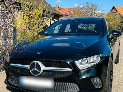 Usata Mercedes A200 163 CV (119 kW) 2019 Nero Berlina