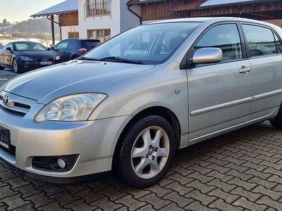 Silber Gebraucht 2006 Toyota Corolla Edition Limousine | 3.900 € (Fairer Preis)